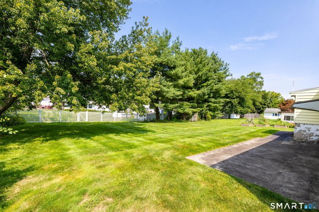 632 Circular Avenue, Hamden, CT 06514