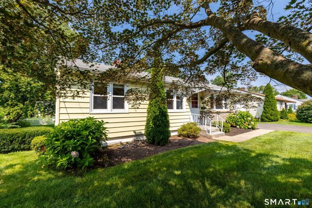632 Circular Avenue, Hamden, CT 06514