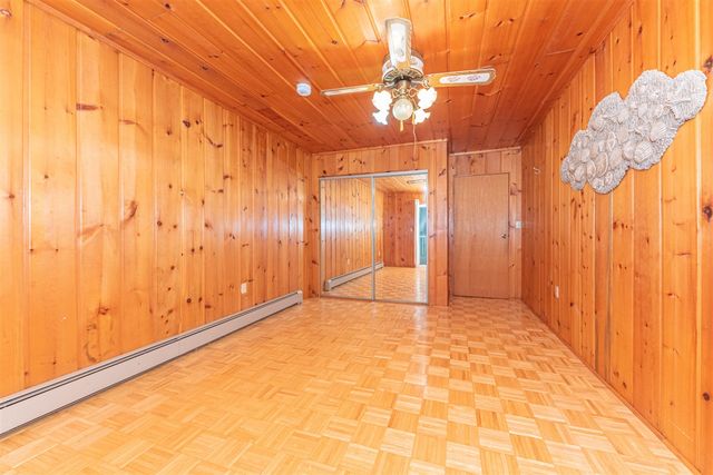 6450 E Michigan Avenue, Saline, MI 48176