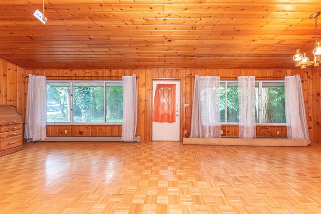 6450 E Michigan Avenue, Saline, MI 48176