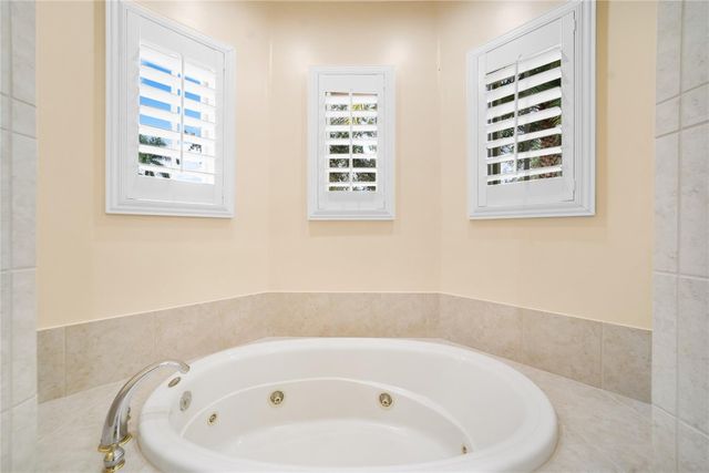 7878 NW 111th Way, Parkland, FL 33076