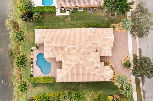 7878 NW 111th Way, Parkland, FL 33076