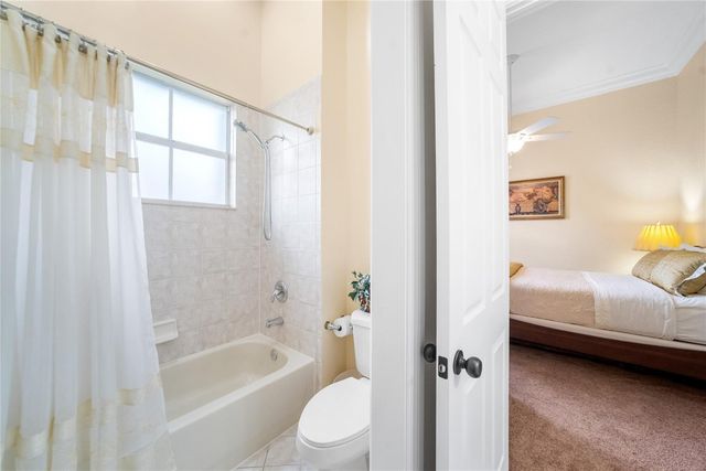 7878 NW 111th Way, Parkland, FL 33076