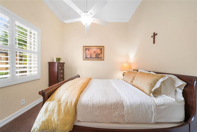 7878 NW 111th Way, Parkland, FL 33076