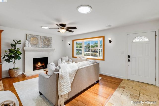 3938 Harvard Ct, Livermore, CA 94550