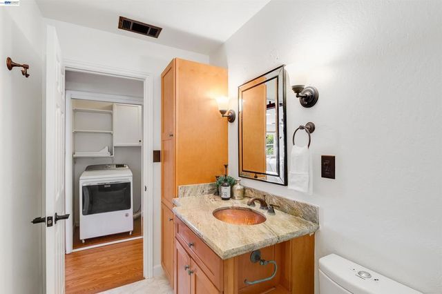 3938 Harvard Ct, Livermore, CA 94550