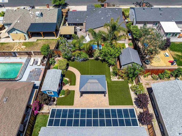 3938 Harvard Ct, Livermore, CA 94550