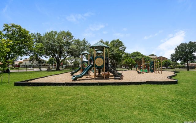 8430 Timber Fair, San Antonio, TX 78250