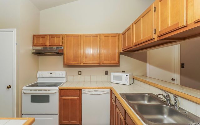 8430 Timber Fair, San Antonio, TX 78250