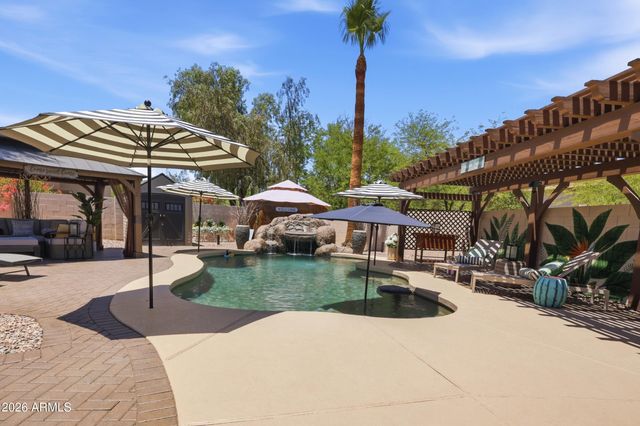 6009 N ALMANZA Lane, Litchfield Park, AZ 85340