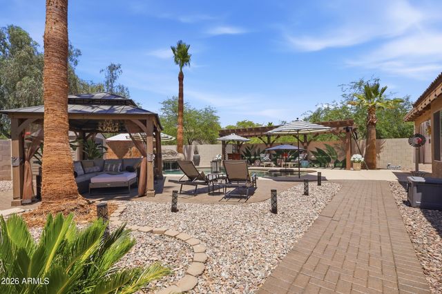 6009 N ALMANZA Lane, Litchfield Park, AZ 85340