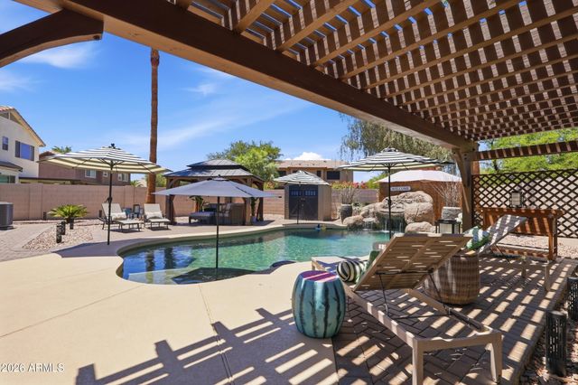 6009 N ALMANZA Lane, Litchfield Park, AZ 85340