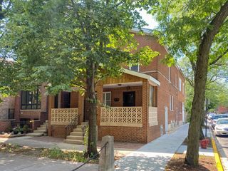 702 S May Street, Chicago, IL 60607