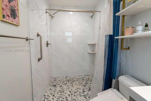 2366 SW 70th Way 4, Davie, FL 33317