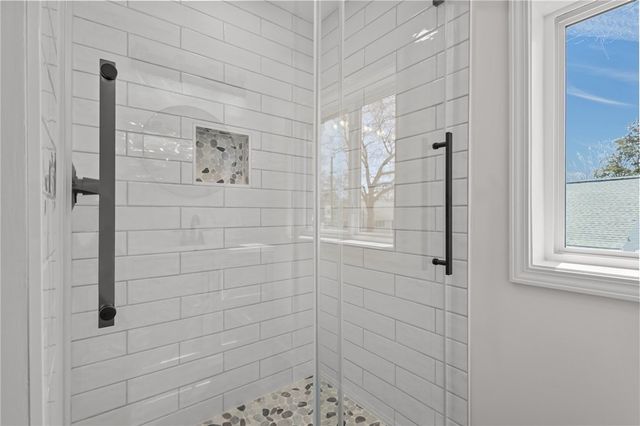 176 Horse Neck Road, Warwick, RI 02889