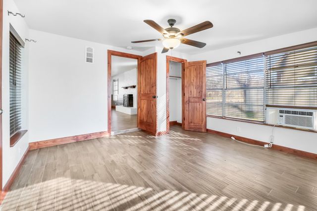 436 E El Camino Real, Weatherford, TX 76087