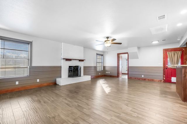 436 E El Camino Real, Weatherford, TX 76087