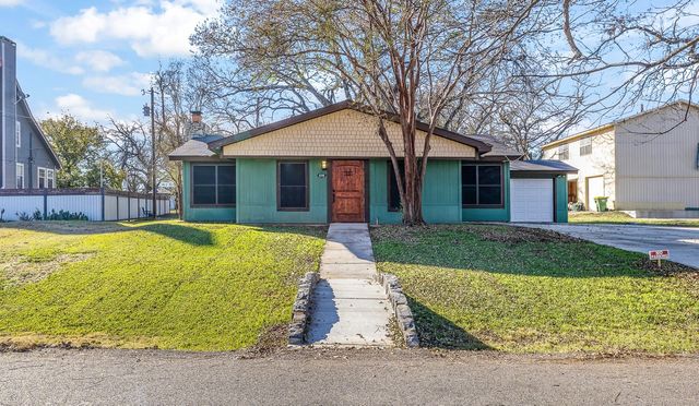 436 E El Camino Real, Weatherford, TX 76087