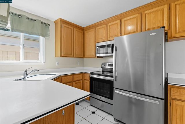 23 Mt Wilson Way, Clayton, CA 94517