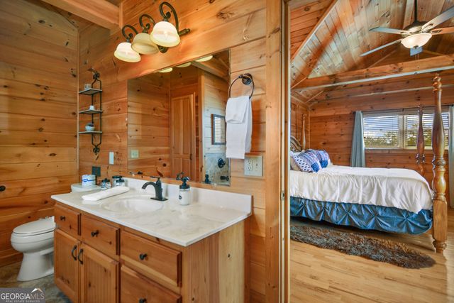 385 Shields Road, Mineral Bluff, GA 30559