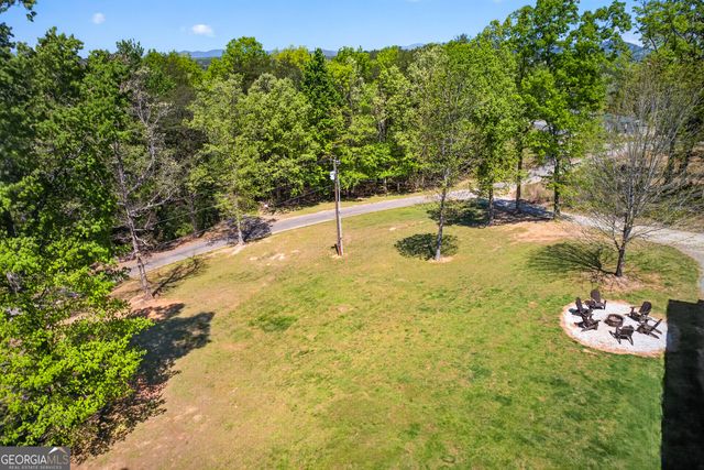 385 Shields Road, Mineral Bluff, GA 30559
