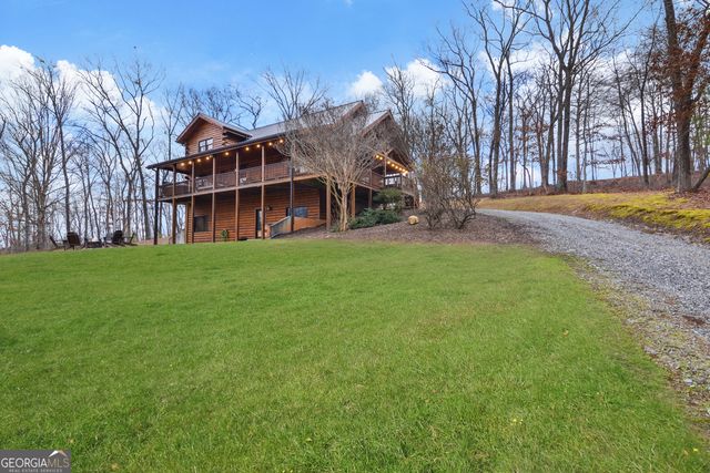 385 Shields Road, Mineral Bluff, GA 30559
