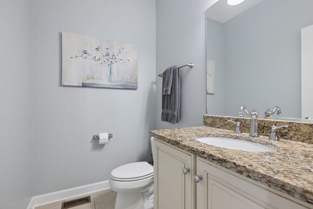 26404 W Red Apple Road, Plainfield, IL 60585