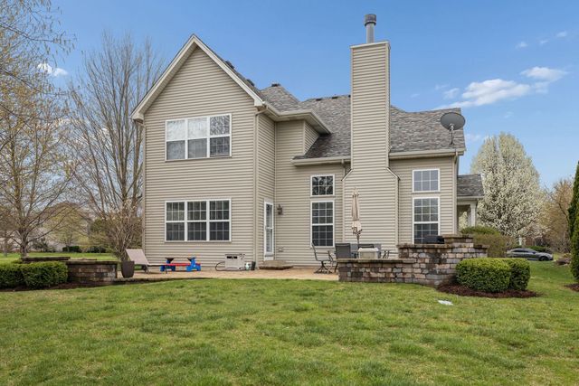 26404 W Red Apple Road, Plainfield, IL 60585