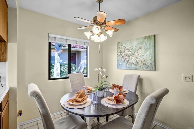 975 Pebble Beach, Upland, CA 91784