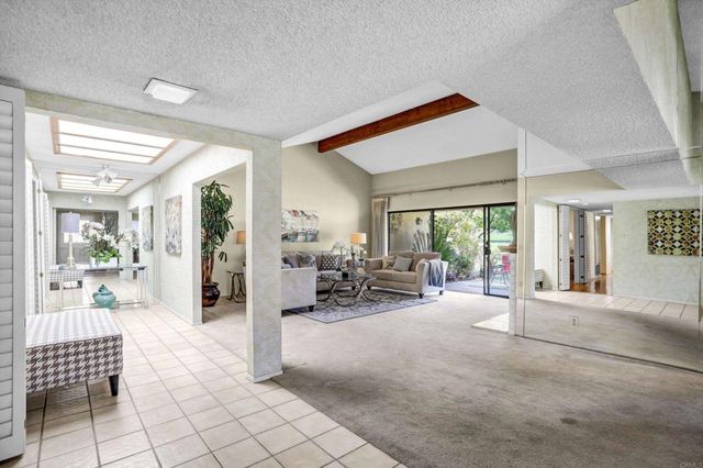 975 Pebble Beach, Upland, CA 91784