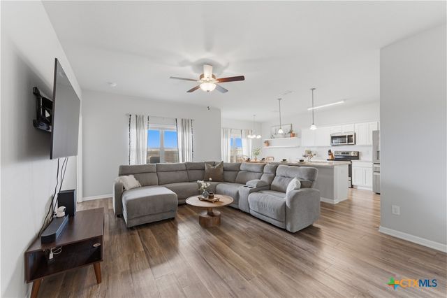 1129 Aurora Grove Bend, Temple, TX 76502
