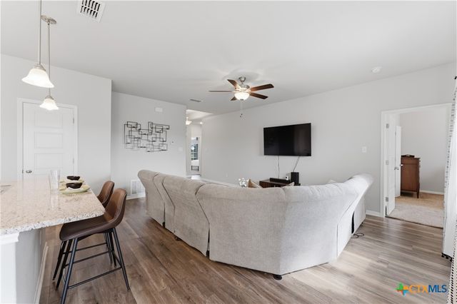 1129 Aurora Grove Bend, Temple, TX 76502