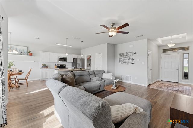 1129 Aurora Grove Bend, Temple, TX 76502