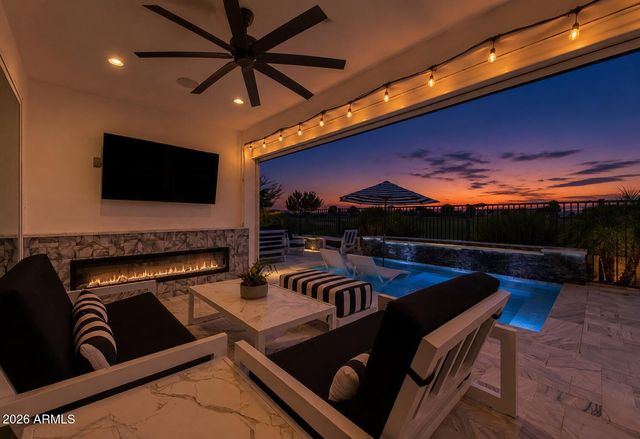 11154 N SAN CLEMENTE Street, Surprise, AZ 85388