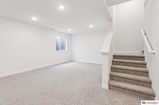 11316 N 161 Avenue, Bennington, NE 68007