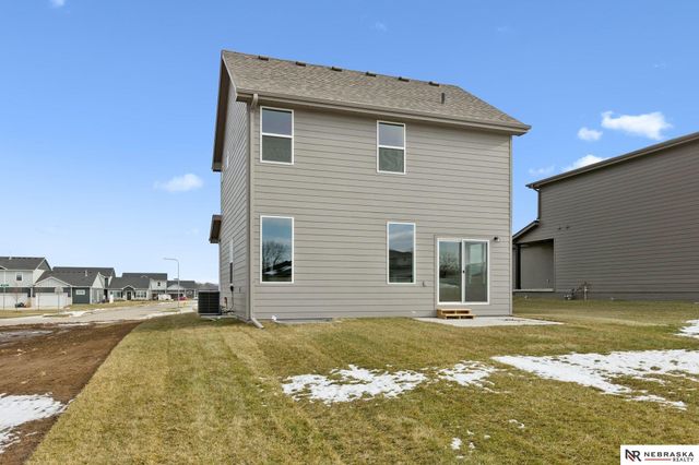 11316 N 161 Avenue, Bennington, NE 68007