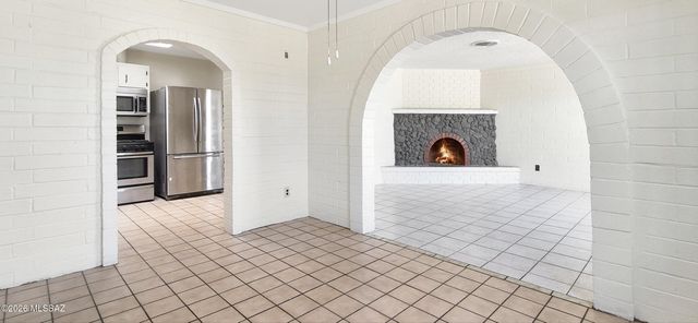 1527 W Niagara Street, Tucson, AZ 85745