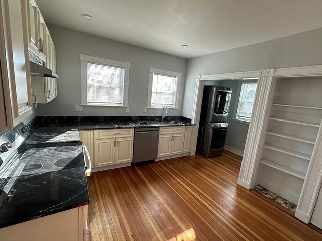 314 Massachusetts Avenue 2, Arlington, MA 02474
