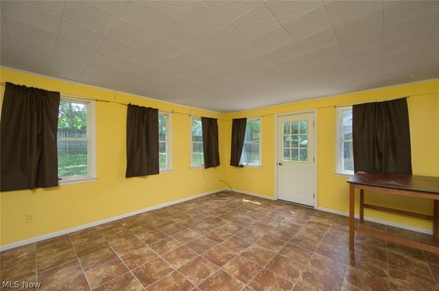 475 Brookpark Drive, Canfield, OH 44406