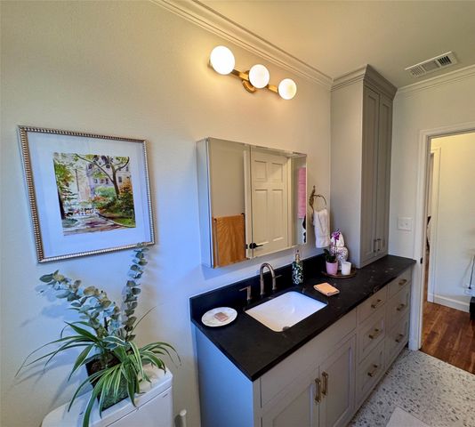 1511 Verano Drive, Dallas, TX 75218