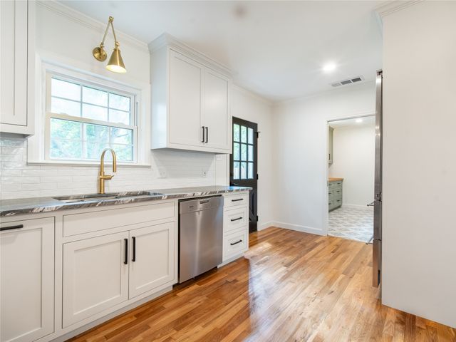 1511 Verano Drive, Dallas, TX 75218