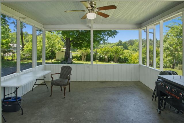 420 E East, SE, Cleveland, TN 37311