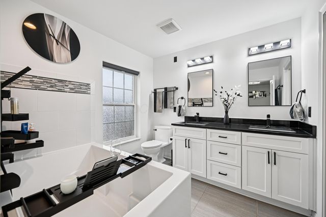 395 E Deshler Avenue, Columbus, OH 43206