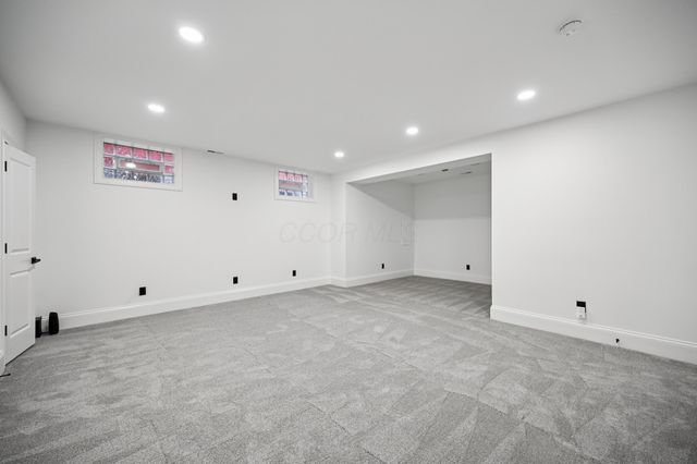 395 E Deshler Avenue, Columbus, OH 43206