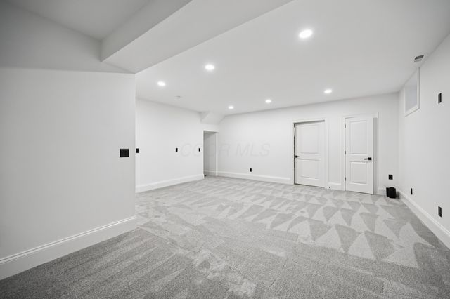 395 E Deshler Avenue, Columbus, OH 43206