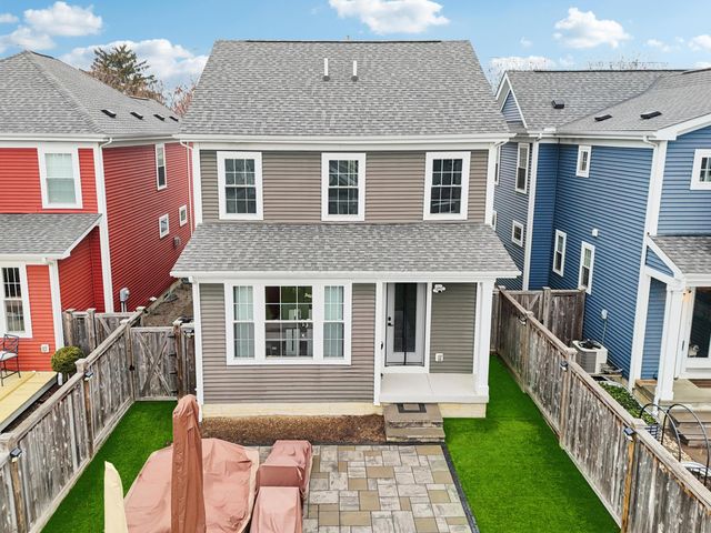 395 E Deshler Avenue, Columbus, OH 43206