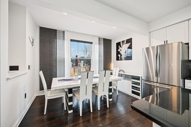 395 E Deshler Avenue, Columbus, OH 43206