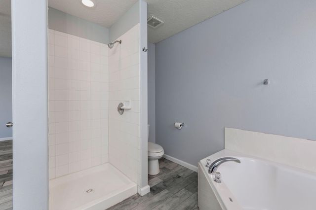 6847 Calle Cielo Avenue SW, Albuquerque, NM 87121