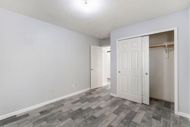 6847 Calle Cielo Avenue SW, Albuquerque, NM 87121