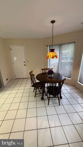28 JACKIE DR., Trenton, NJ 08648